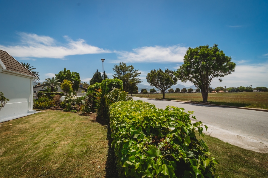 3 Bedroom Property for Sale in George East Western Cape